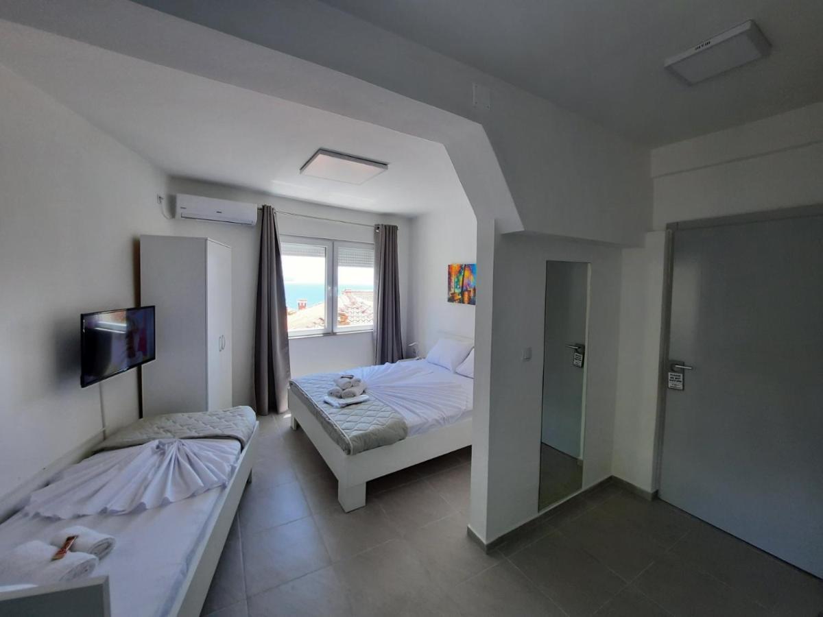 Redex Apartments Охрид Екстер'єр фото